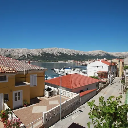 Mario With Terrace And Sea View Apartment