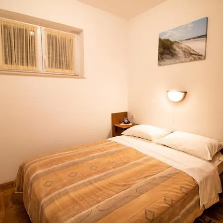 Mario With Terrace And Sea View * Baska (Krk)