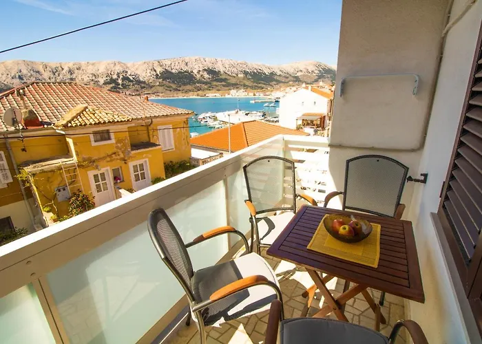 Apartment Mario With Terrace And Sea View *